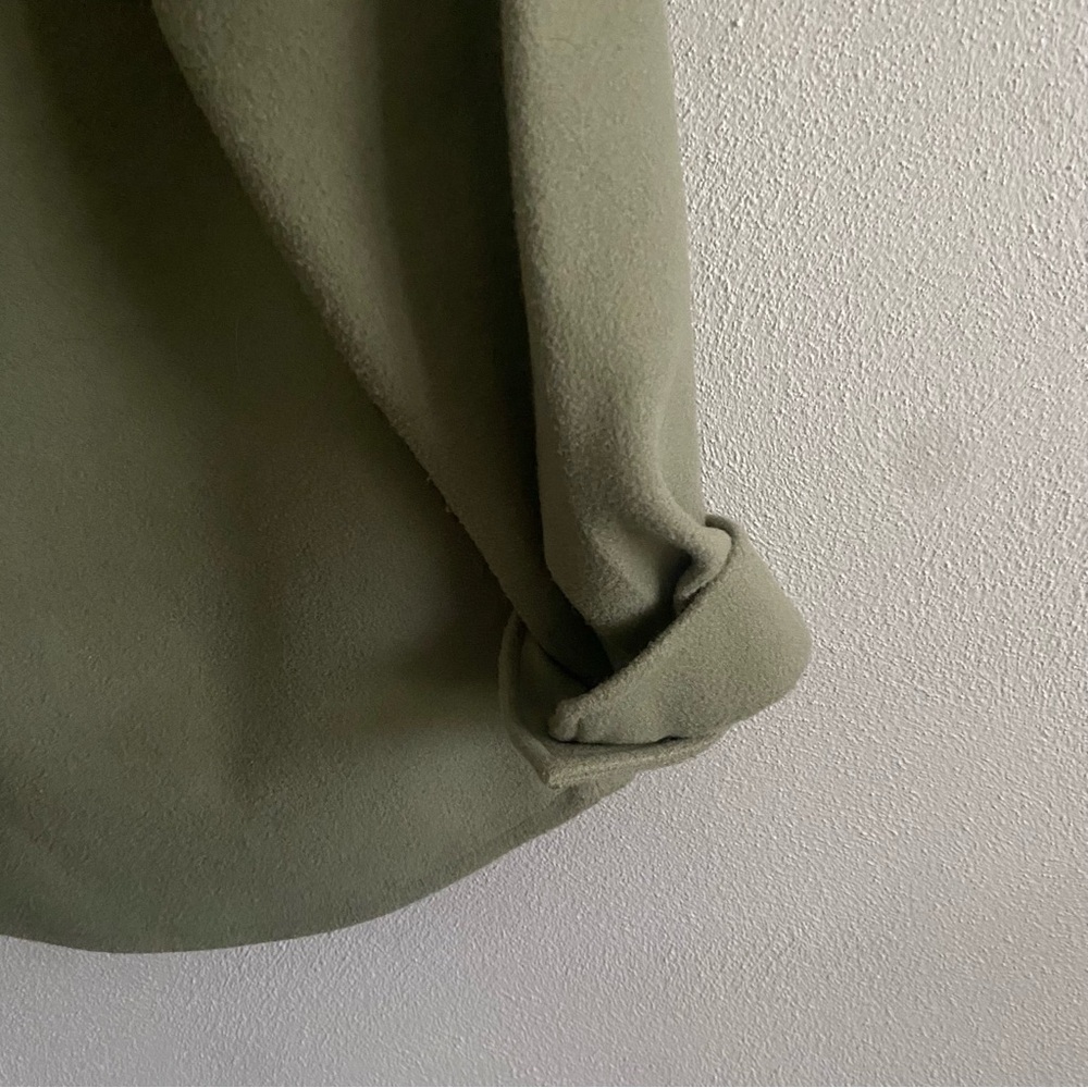 Forever 21 Green Oversized Shacket - Picture 11 of 11